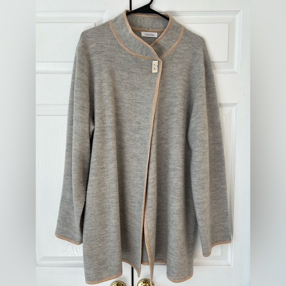 Calvin Klein Women’s Gray Chiffon Insulated Short Wool Toggle Cape Jacket Size M